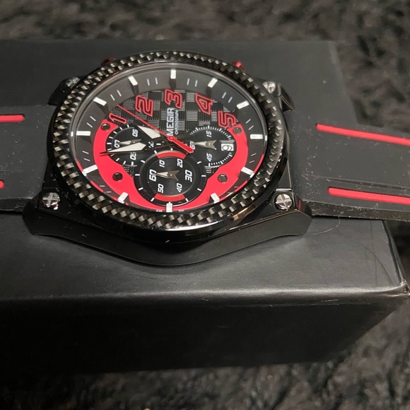 Men’s watch very stylish. - Picture 5 of 5